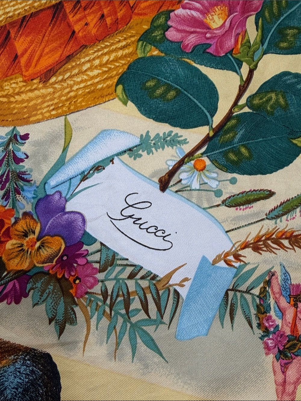 Rare Authentic Gucci Silk Floral Scarf  Whimsical Yellow Animals Hearts Ribbon - Picture 7 of 17